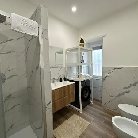 Jacuzzi-garden Double Ensuite Wifi Ac Near Metro *