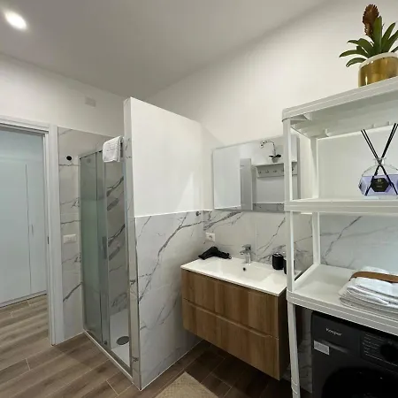 Jacuzzi-garden Double Ensuite Wifi Ac Near Metro