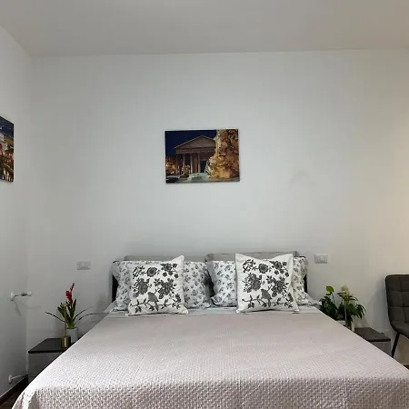 דירה Jacuzzi-garden Double Ensuite Wifi Ac Near Metro רומא