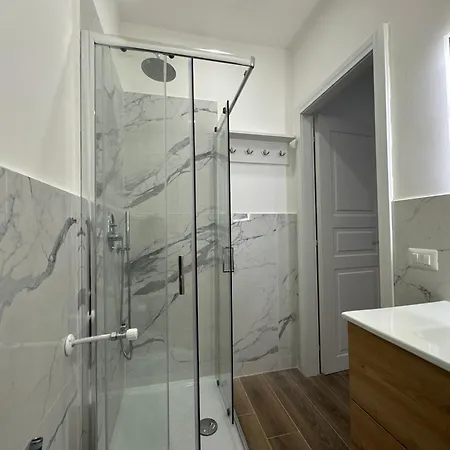 Colosseo-torre Maura Modern Double Private Ensuite, Wifi & Ac Near Metro C