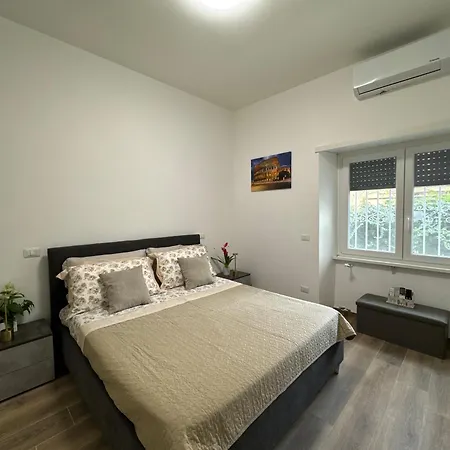 Colosseo-torre Maura Modern Double Private Ensuite, Wifi & Ac Near Metro C Apartamento *